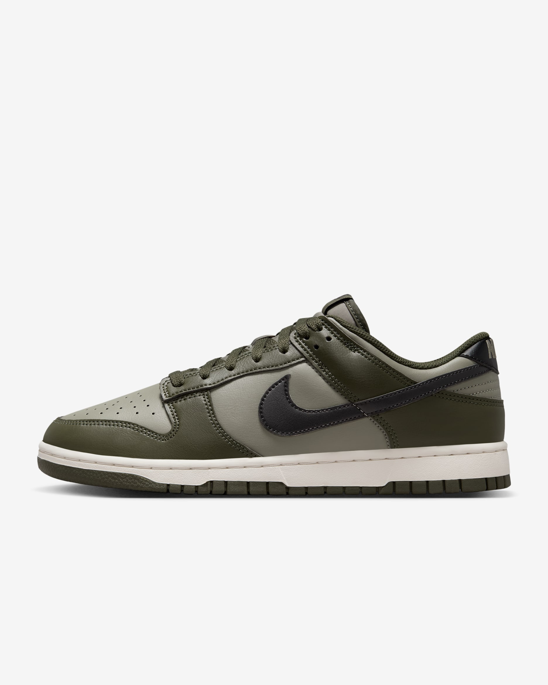 Nike Dunk Low Retro Men's Shoes. Nike.com